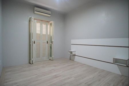 Casa à venda com 85m², 3 quartos e 1 vaga Casa à venda com 85m², 3 quartos e 1 vagaQuarto 1