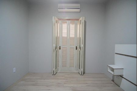 Casa à venda com 85m², 3 quartos e 1 vaga Casa à venda com 85m², 3 quartos e 1 vagaQuarto 1