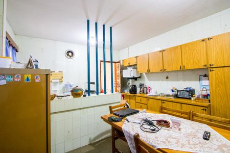 Casa à venda com 250m², 3 quartos e 3 vagas Casa à venda com 250m², 3 quartos e 3 vagasCopa/Cozinha