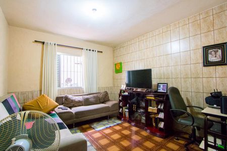 Casa à venda com 250m², 3 quartos e 3 vagas Casa à venda com 250m², 3 quartos e 3 vagasQuarto 2