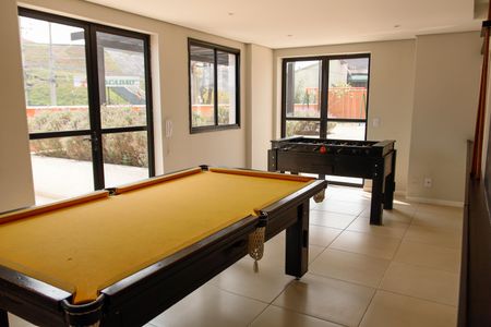 Apartamento à venda com 50m², 2 quartos e 2 vagas Apartamento à venda com 50m², 2 quartos e 2 vagasSala de Jogos