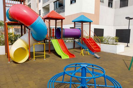 Apartamento à venda com 50m², 2 quartos e 2 vagas Apartamento à venda com 50m², 2 quartos e 2 vagasÁrea comum - Playground