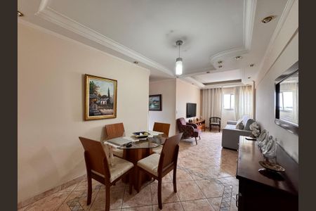 Apartamento à venda com 80m², 3 quartos e 1 vaga Apartamento à venda com 80m², 3 quartos e 1 vagaSala