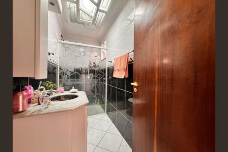 Apartamento à venda com 80m², 3 quartos e 1 vaga Apartamento à venda com 80m², 3 quartos e 1 vagaBanheiro