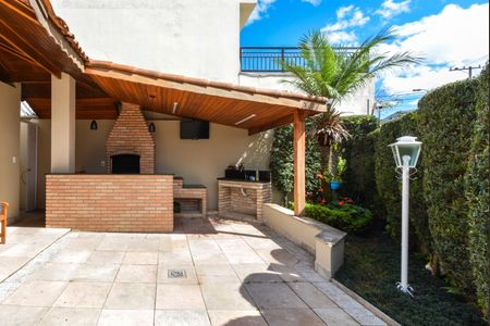 Casa de condomínio à venda com 77m², 2 quartos e 1 vaga Casa de condomínio à venda com 77m², 2 quartos e 1 vagaÁrea comum - Churrasqueira