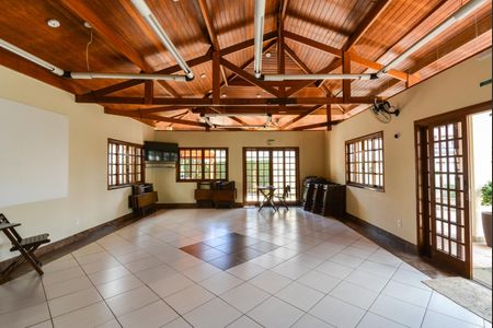 Casa de condomínio à venda com 77m², 2 quartos e 1 vaga Casa de condomínio à venda com 77m², 2 quartos e 1 vagaÁrea comum - Salão de festas