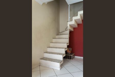 Casa de condomínio à venda com 77m², 2 quartos e 1 vaga Casa de condomínio à venda com 77m², 2 quartos e 1 vagaSala