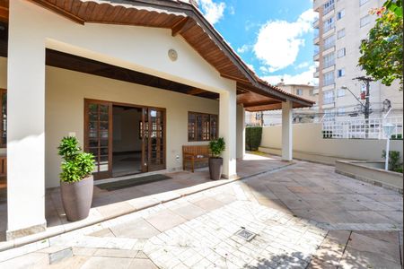 Casa de condomínio à venda com 77m², 2 quartos e 1 vaga Casa de condomínio à venda com 77m², 2 quartos e 1 vagaHall