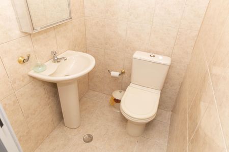 Casa à venda com 140m², 3 quartos e 2 vagas Casa à venda com 140m², 3 quartos e 2 vagasLavabo Sala