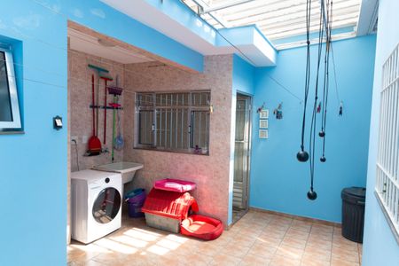 Casa à venda com 140m², 3 quartos e 2 vagas Casa à venda com 140m², 3 quartos e 2 vagasÁrea de Serviço