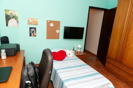 Casa à venda com 140m², 3 quartos e 2 vagas Casa à venda com 140m², 3 quartos e 2 vagasQuarto 3