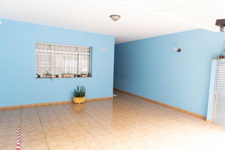 Casa à venda com 140m², 3 quartos e 2 vagas Casa à venda com 140m², 3 quartos e 2 vagasGaragem