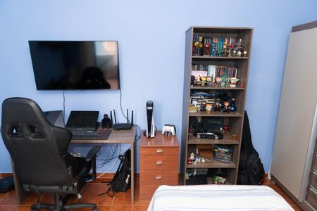 Casa à venda com 140m², 3 quartos e 2 vagas Casa à venda com 140m², 3 quartos e 2 vagasQuarto 2