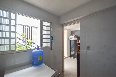 Casa à venda com 134m², 2 quartos e 2 vagas Casa à venda com 134m², 2 quartos e 2 vagasEdícula