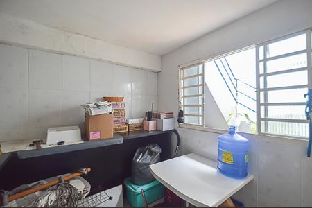 Casa à venda com 134m², 2 quartos e 2 vagas Casa à venda com 134m², 2 quartos e 2 vagasEdícula