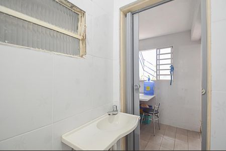 Casa à venda com 134m², 2 quartos e 2 vagas Casa à venda com 134m², 2 quartos e 2 vagasEdícula