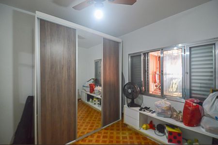 Casa à venda com 134m², 2 quartos e 2 vagas Casa à venda com 134m², 2 quartos e 2 vagasQuarto 1