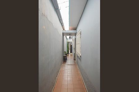 Casa à venda com 134m², 2 quartos e 2 vagas Casa à venda com 134m², 2 quartos e 2 vagasCorredor
