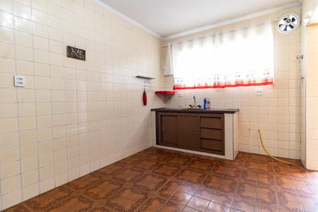 Casa à venda com 170m², 4 quartos e 2 vagas Casa à venda com 170m², 4 quartos e 2 vagasCozinha