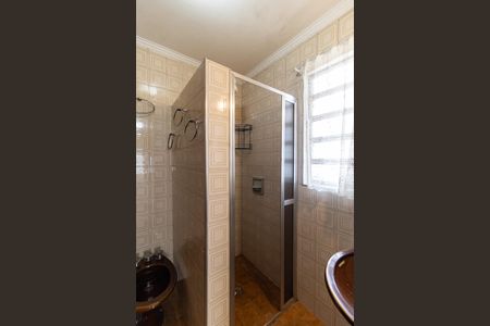 Casa à venda com 170m², 4 quartos e 2 vagas Casa à venda com 170m², 4 quartos e 2 vagasBanheiro 1