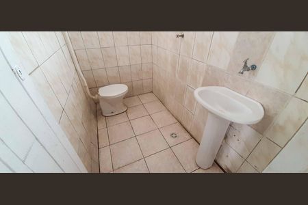 Casa à venda com 150m², 5 quartos e 1 vaga Casa à venda com 150m², 5 quartos e 1 vagaCasa 1 - Banheiro