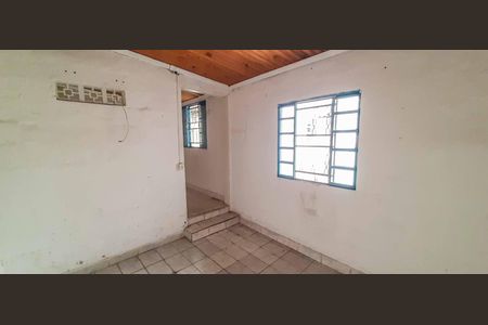 Casa à venda com 150m², 5 quartos e 1 vaga Casa à venda com 150m², 5 quartos e 1 vagaCasa 2 - Quarto