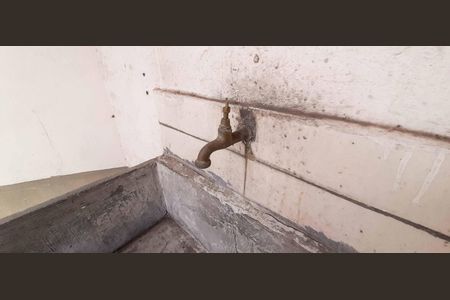 Casa à venda com 150m², 5 quartos e 1 vaga Casa à venda com 150m², 5 quartos e 1 vagaCasa 1 - Área de Serviço