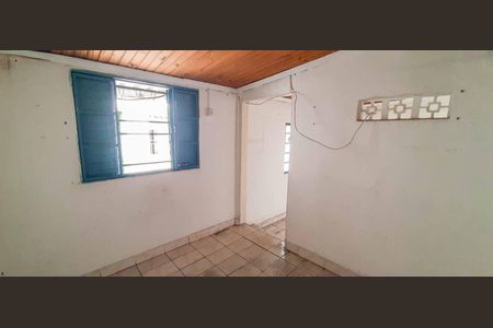 Casa à venda com 150m², 5 quartos e 1 vaga Casa à venda com 150m², 5 quartos e 1 vagaCasa 2 - Sala