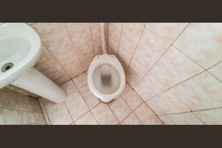 Casa à venda com 150m², 5 quartos e 1 vaga Casa à venda com 150m², 5 quartos e 1 vagaCasa 2 - Banheiro