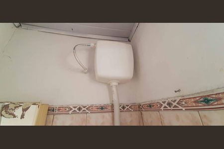 Casa à venda com 150m², 5 quartos e 1 vaga Casa à venda com 150m², 5 quartos e 1 vagaCasa 2 - Banheiro