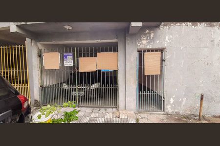 Casa à venda com 150m², 5 quartos e 1 vaga Casa à venda com 150m², 5 quartos e 1 vagaFachada da Casa