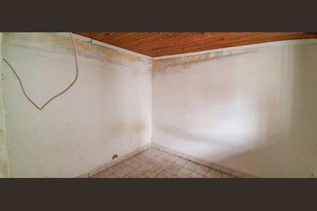 Casa à venda com 150m², 5 quartos e 1 vaga Casa à venda com 150m², 5 quartos e 1 vagaCasa 2 - Sala