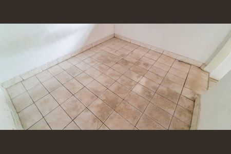 Casa à venda com 150m², 5 quartos e 1 vaga Casa à venda com 150m², 5 quartos e 1 vagaCasa 2 - Sala