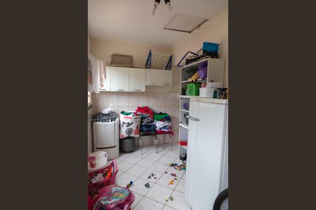 Casa à venda com 220m², 5 quartos e sem vaga Casa à venda com 220m², 5 quartos e sem vagaArea de Serviço Casa 2