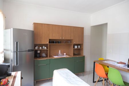 Casa à venda com 220m², 5 quartos e sem vaga Casa à venda com 220m², 5 quartos e sem vagaCozinha Casa 1