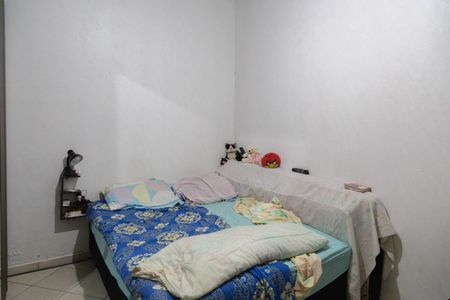 Casa à venda com 220m², 5 quartos e sem vaga Casa à venda com 220m², 5 quartos e sem vagaQuarto Casa 3