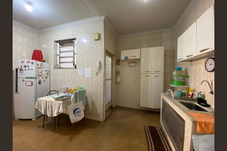 Casa à venda com 100m², 2 quartos e 1 vaga Casa à venda com 100m², 2 quartos e 1 vagaCozinha