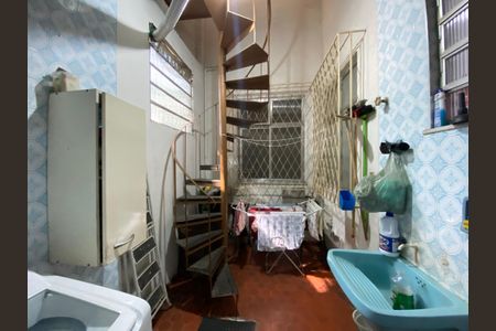 Casa à venda com 100m², 2 quartos e 1 vaga Casa à venda com 100m², 2 quartos e 1 vagaÁrea de Serviço