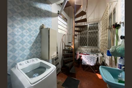 Casa à venda com 100m², 2 quartos e 1 vaga Casa à venda com 100m², 2 quartos e 1 vagaÁrea de Serviço