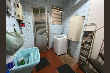 Casa à venda com 100m², 2 quartos e 1 vaga Casa à venda com 100m², 2 quartos e 1 vagaÁrea de Serviço