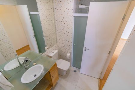 Apartamento para alugar com 65m², 2 quartos e 1 vaga Apartamento para alugar com 65m², 2 quartos e 1 vagaBanheiro