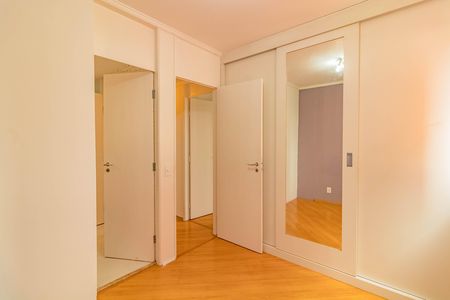 Apartamento para alugar com 65m², 2 quartos e 1 vaga Apartamento para alugar com 65m², 2 quartos e 1 vagaQuarto 2