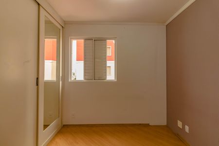 Apartamento para alugar com 65m², 2 quartos e 1 vaga Apartamento para alugar com 65m², 2 quartos e 1 vagaQuarto 2