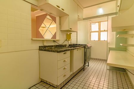 Apartamento para alugar com 65m², 2 quartos e 1 vaga Apartamento para alugar com 65m², 2 quartos e 1 vagaCozinha