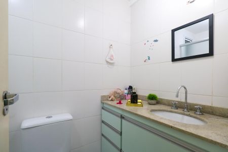 Apartamento à venda com 67m², 2 quartos e 1 vaga Apartamento à venda com 67m², 2 quartos e 1 vagaBanheiro Social