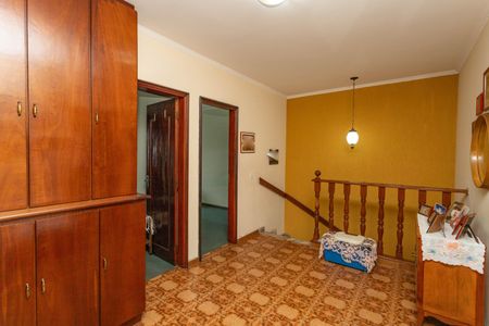 Casa à venda com 133m², 3 quartos e 2 vagas Casa à venda com 133m², 3 quartos e 2 vagasHall dos quartos