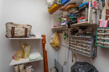 Casa à venda com 133m², 3 quartos e 2 vagas Casa à venda com 133m², 3 quartos e 2 vagasDeposito