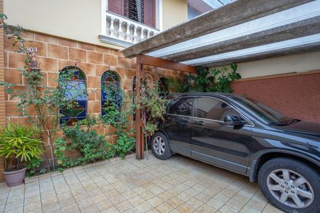 Casa à venda com 133m², 3 quartos e 2 vagas Casa à venda com 133m², 3 quartos e 2 vagasGaragem