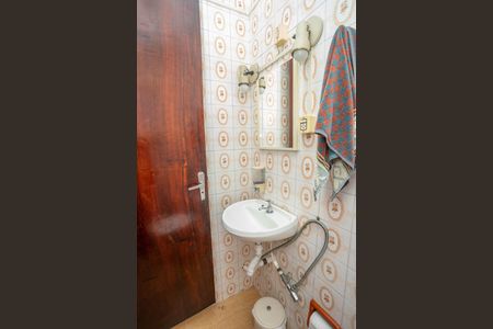 Casa à venda com 133m², 3 quartos e 2 vagas Casa à venda com 133m², 3 quartos e 2 vagasBanheiro de serviço