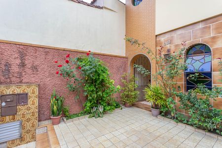 Casa à venda com 133m², 3 quartos e 2 vagas Casa à venda com 133m², 3 quartos e 2 vagasGaragem